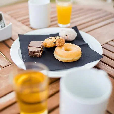 Dragos Del Norte Puerto de la Cruz (Tenerife)